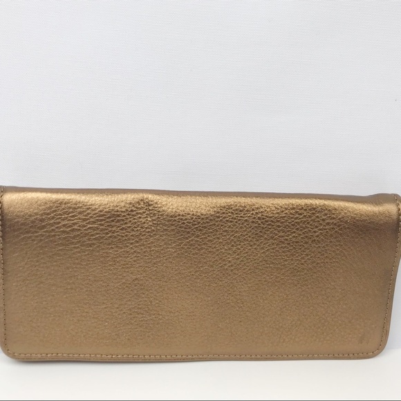 Michael Kors Metallic Bronze Leather Wristlet NWOT - Picture 4 of 7